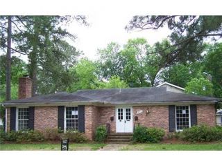 Foreclosed Home - 425 E 56TH ST, 31405