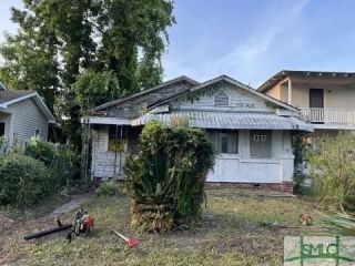 Foreclosed Home - 1018 W 45TH ST, 31405