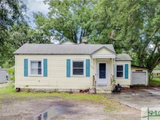Foreclosed Home - 106 COMMONWEALTH AVE, 31407