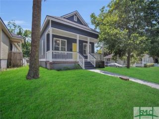 Foreclosed Home - 915 W 40TH ST, 31415