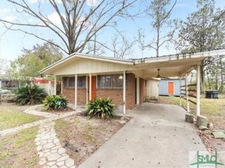 Foreclosed Home - 1540 ELEANOR ST, 31415