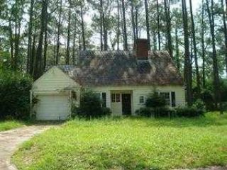 Foreclosed Home - 1602 OCONEE RD, 31501