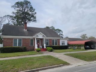 Foreclosed Home - 627 MCDONALD ST, 31503