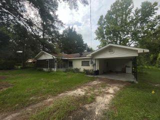 Foreclosed Home - 222 FLOYD ST, 31510