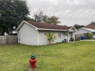 Foreclosed Home - 801 N ST, 31520