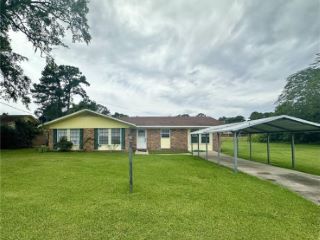 Foreclosed Home - 4831 PALAMOR DR, 31520