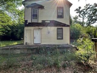 Foreclosed Home - 410 WOLFE ST, 31520