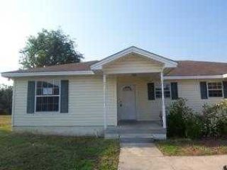 Foreclosed Home - List 100079003