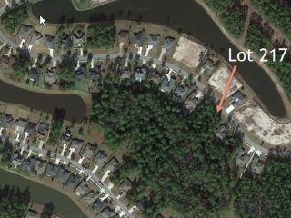 Foreclosed Home - 134 OARSMAN XING, 31558