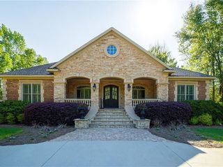 Foreclosed Home - 4223 SPRING BRANCH CIR, 31601