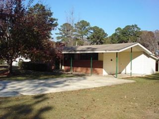 Foreclosed Home - 317 S FORREST AVE, 31620