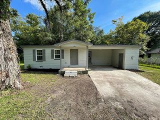 Foreclosed Home - 304 W BATTLE ST, 31643