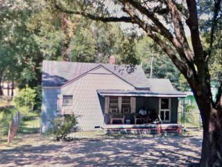 Foreclosed Home - 1015 W MERCER AVE, 31701