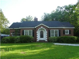 Foreclosed Home - 1302 BAKER AVE, 31707
