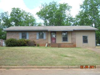 Foreclosed Home - 118 LINNIE ST, 31719