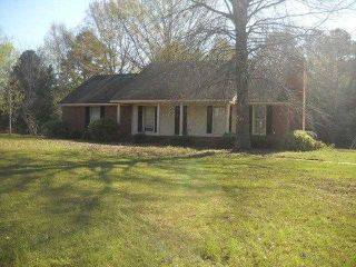 Foreclosed Home - 1916 WEYMOUTH DR, 31721