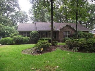 Foreclosed Home - 2322 E DOUBLEGATE DR, 31721
