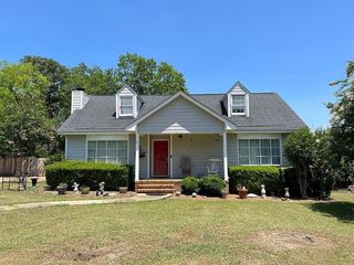 Foreclosed Home - 135 DUNAWAY DR, 31721