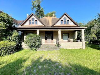Foreclosed Home - 613 S MAIN ST, 31750