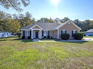 Foreclosed Home - 184 HUNTINGDON DR, 31763