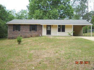 Foreclosed Home - 105 STEVENS ST, 31824
