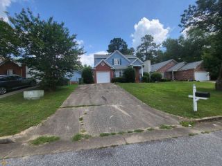 Foreclosed Home - 5709 LAKEPOINTE LN, 31907