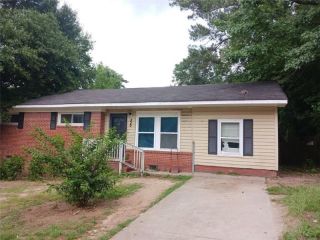 Foreclosed Home - 820 ENGLEWOOD DR, 31907