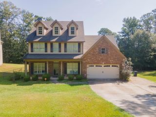 Foreclosed Home - 8140 COOPER CREEK RD, 31909