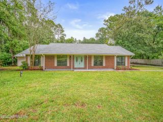 Foreclosed Home - 587 PINE FOREST DR N, 32003