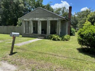 Foreclosed Home - 670 SE DADE ST, 32025