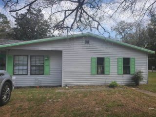 Foreclosed Home - 113 SW ELIZABETH CT, 32025