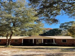 Foreclosed Home - 1438 SW HORSESHOE LOOP, 32038
