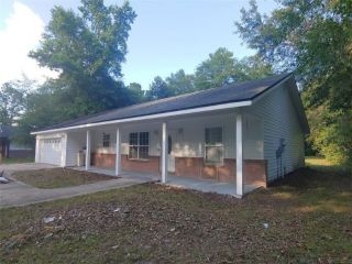 Foreclosed Home - 37669 PINE ST, 32046