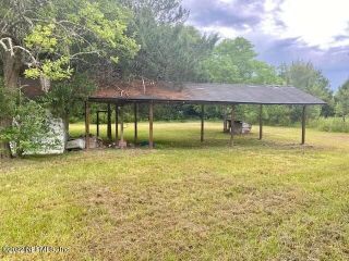 Foreclosed Home - 23779 NW COUNTY ROAD 225A, 32058