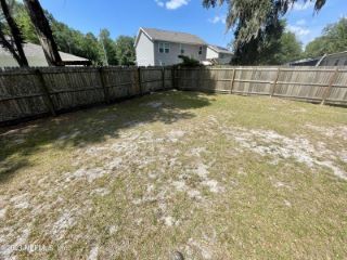 Foreclosed Home - 418 W RAILROAD AVE, 32063