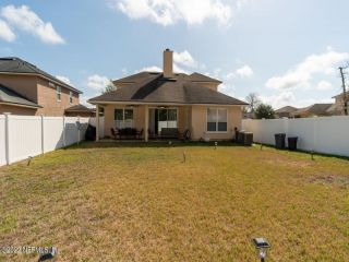 Foreclosed Home - 3630 OLD VILLAGE DR, 32065