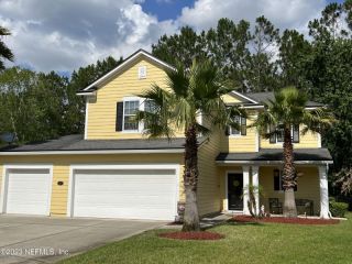 Foreclosed Home - 1437 SHADOW CREEK DR, 32065