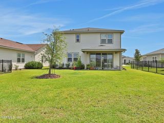 Foreclosed Home - 2016 AMBERLY DR, 32068