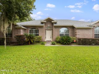 Foreclosed Home - 1701 REDWOOD LN, 32068