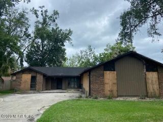 Foreclosed Home - 470 KEVIN DR, 32073