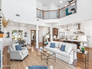 Foreclosed Home - List 100621349