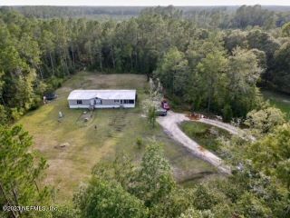 Foreclosed Home - 14799 N COUNTY ROAD 229, 32083