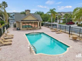 Foreclosed Home - List 100760705