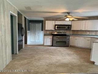 Foreclosed Home - 610 ALTON RD, 32091
