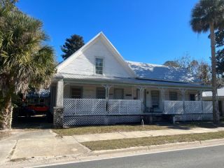 Foreclosed Home - 308 S WATER ST, 32091