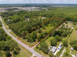 Foreclosed Home - List 100644238