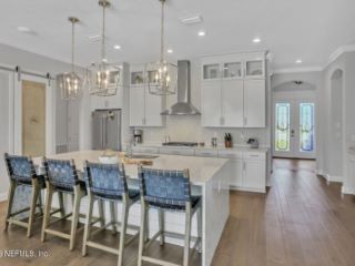 Foreclosed Home - List 100802319