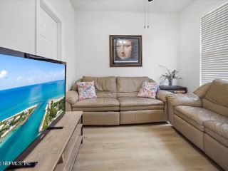 Foreclosed Home - List 100742600