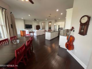 Foreclosed Home - List 101196755
