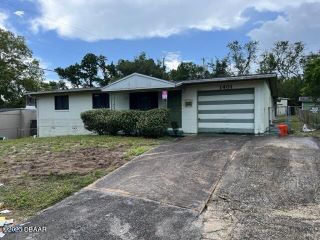 Foreclosed Home - 1401 3RD ST, 32117
